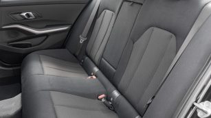 BMW 318i Advantage aut WX4054E w abonamencie