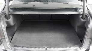 BMW 318i Advantage aut WX4054E w abonamencie