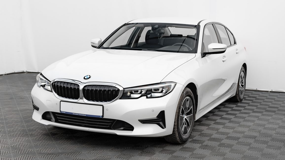 BMW 318i Advantage aut WX3921E w abonamencie