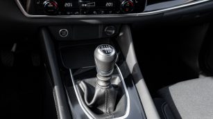 Nissan Qashqai 1.3 DIG-T mHEV N-Connecta SK280VP w abonamencie