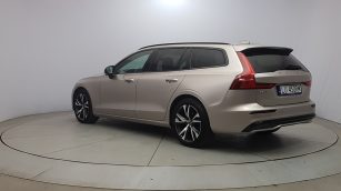 Volvo V60 B4 D Plus Dark aut LU450RM w leasingu dla firm