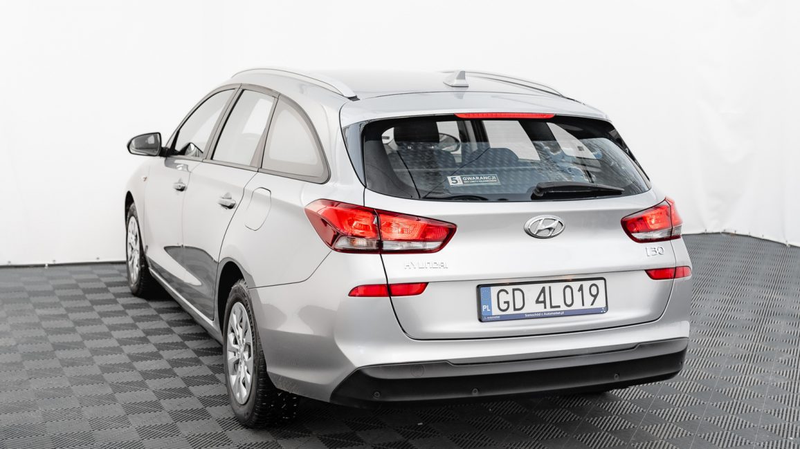 Hyundai i30 1.5 DPI Classic + GD4L019 w abonamencie