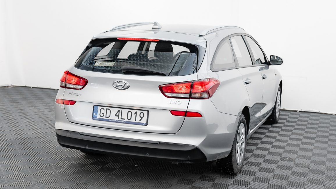 Hyundai i30 1.5 DPI Classic + GD4L019 w abonamencie