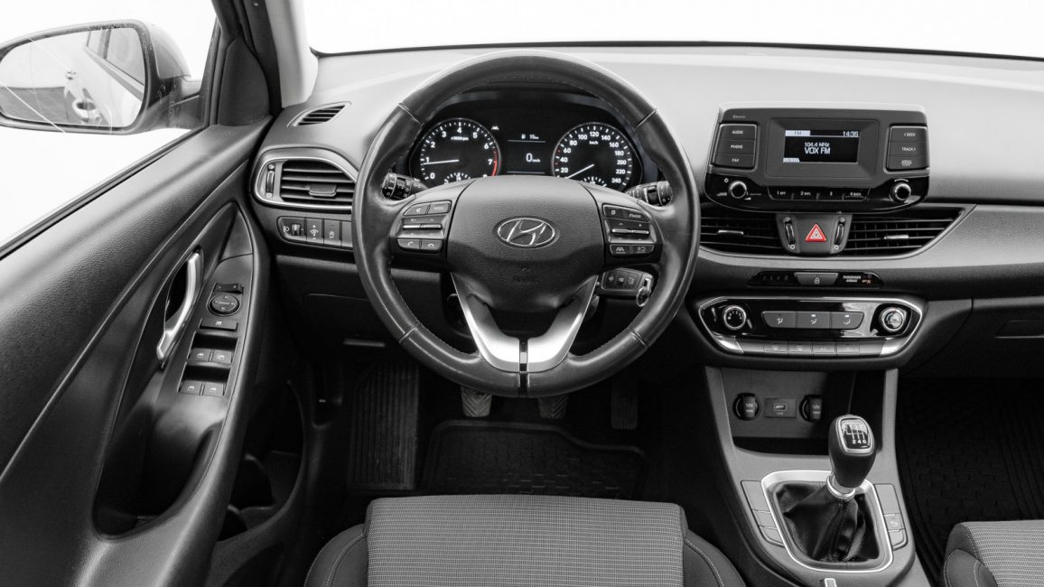 Hyundai i30 1.5 DPI Classic + GD4L019 w abonamencie
