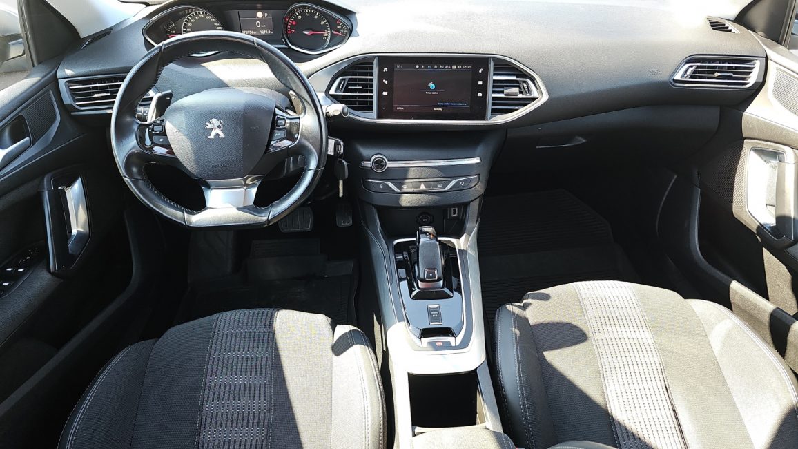 Peugeot 308 SW 1.2 PureTech GPF Allure S&S EAT8 PY83075 w abonamencie