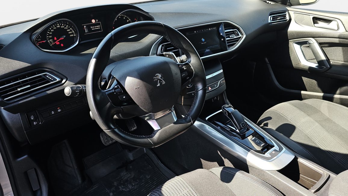 Peugeot 308 SW 1.2 PureTech GPF Allure S&S EAT8 PY83075 w abonamencie