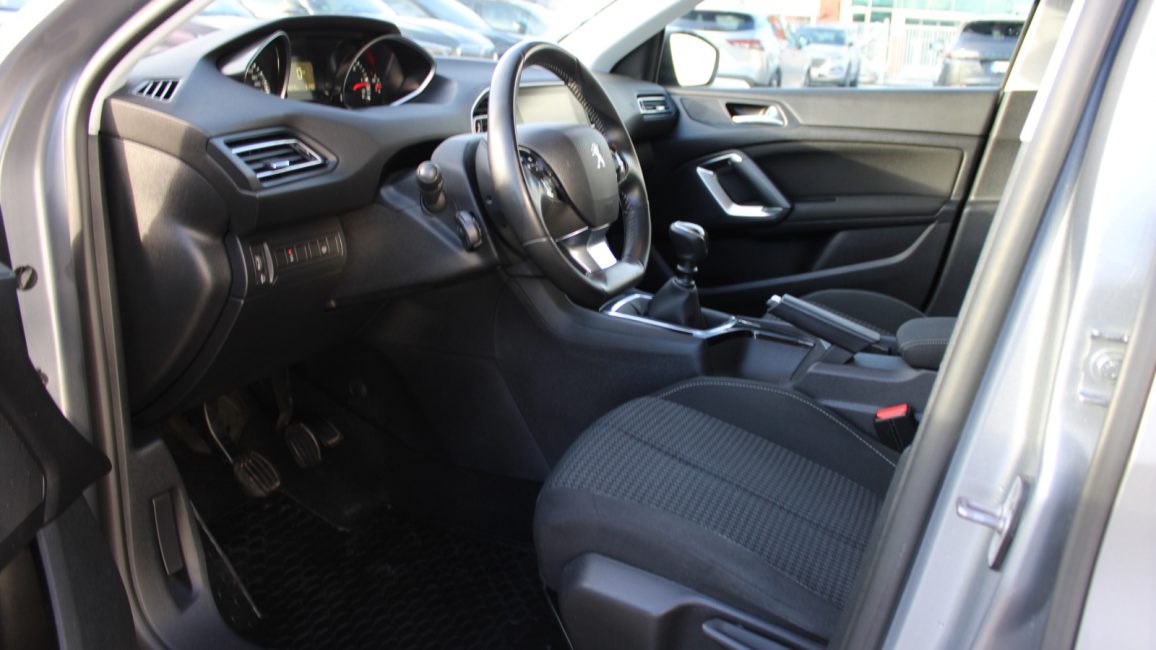 Peugeot 308 SW 1.5 BlueHDi Active S&S PY5914A w zakupie za gotówkę