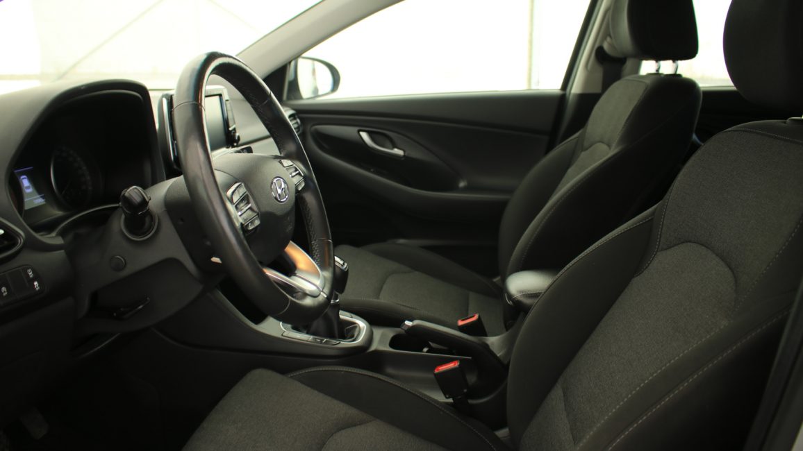 Hyundai i30 1.5 DPI Smart WD9092S w abonamencie