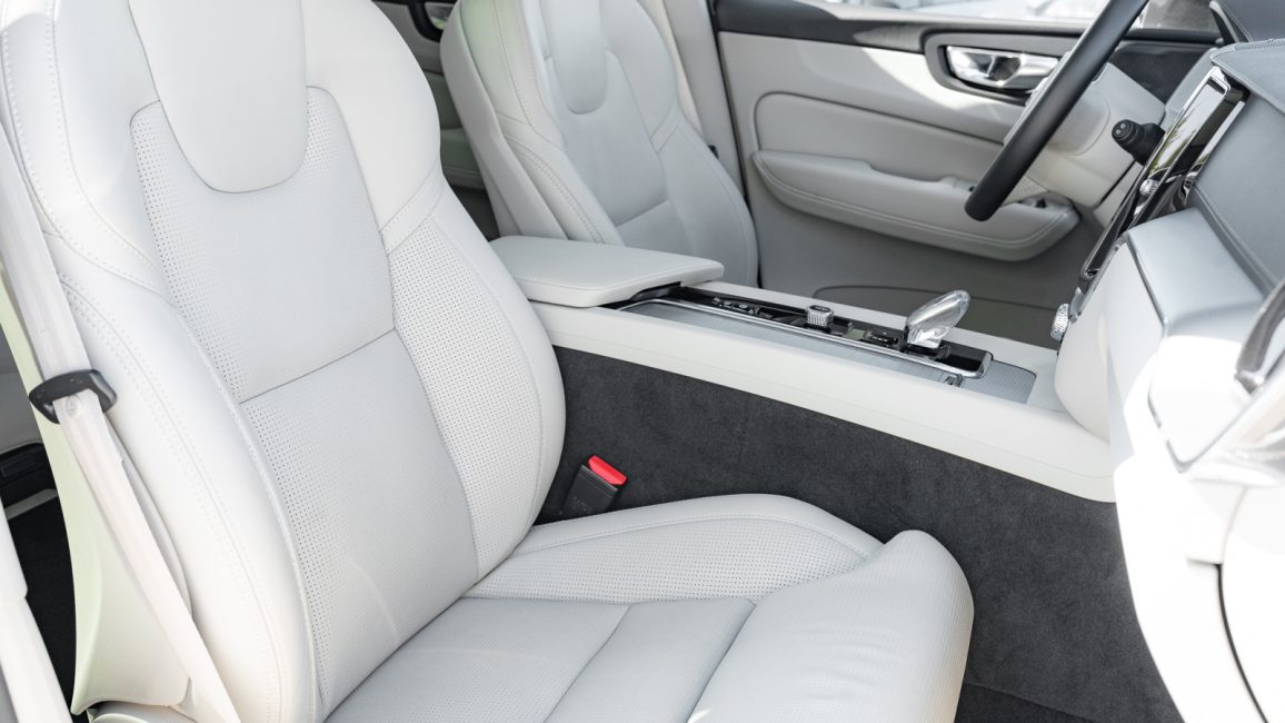 Volvo XC60 B4 D AWD Inscription aut PO2VR15 w abonamencie