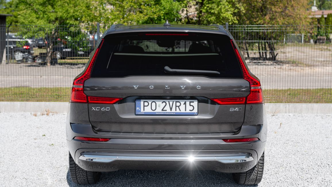 Volvo XC60 B4 D AWD Inscription aut PO2VR15 w abonamencie