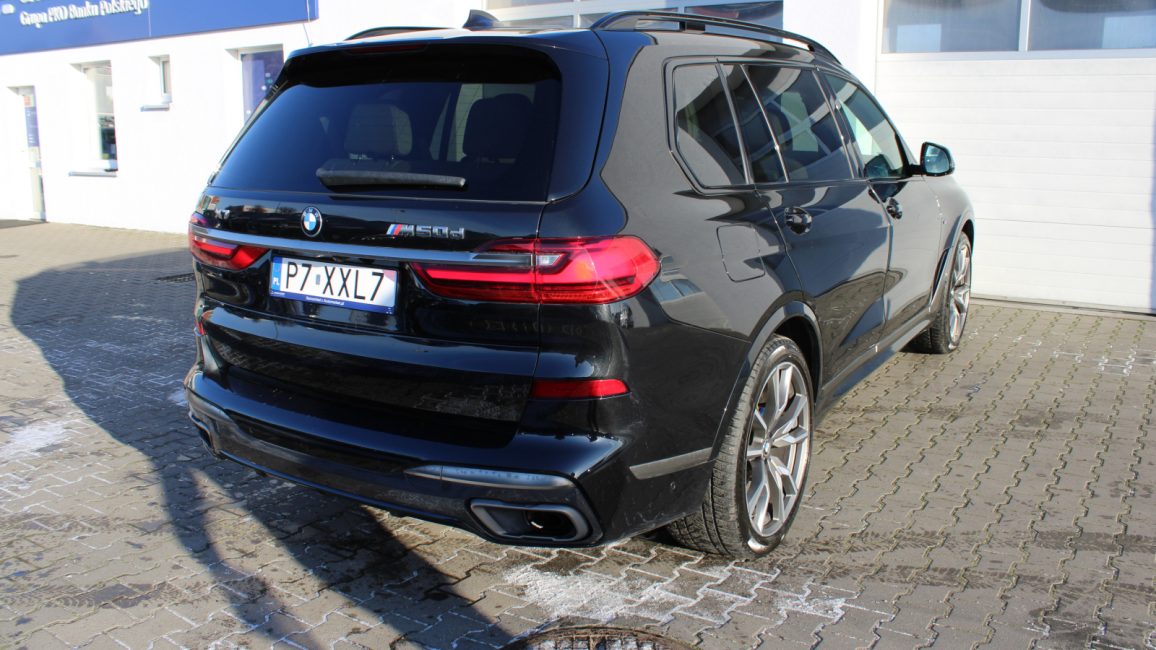 BMW X7 M50d sport-aut P7XXL7 w abonamencie