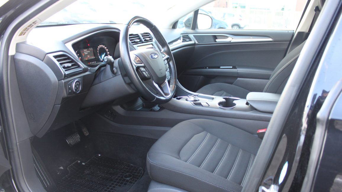 Ford Mondeo 2.0 EcoBlue Trend aut ZS922MV w zakupie za gotówkę