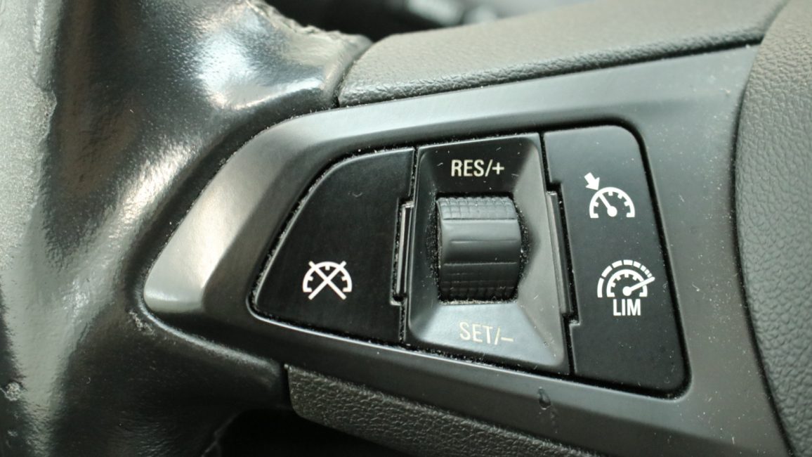 Opel Corsa 1.4 Enjoy WE804XA w zakupie za gotówkę