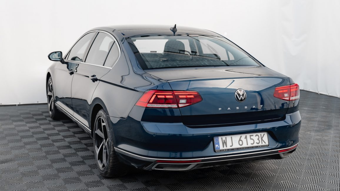 Volkswagen Passat 2.0 TSI Elegance DSG WJ6153K w abonamencie