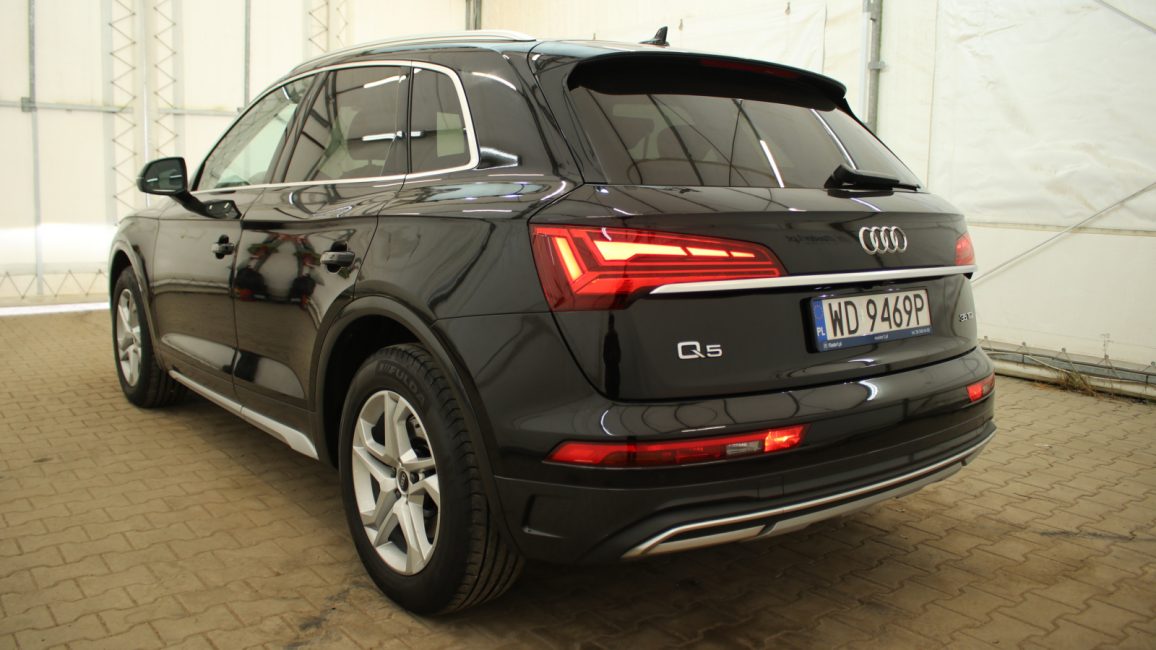 Audi Q5 35 TDI mHEV Advanced S tronic WD9469P w leasingu dla firm