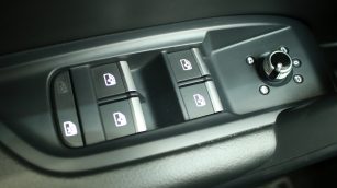 Audi Q5 35 TDI mHEV Advanced S tronic WD9469P w leasingu dla firm
