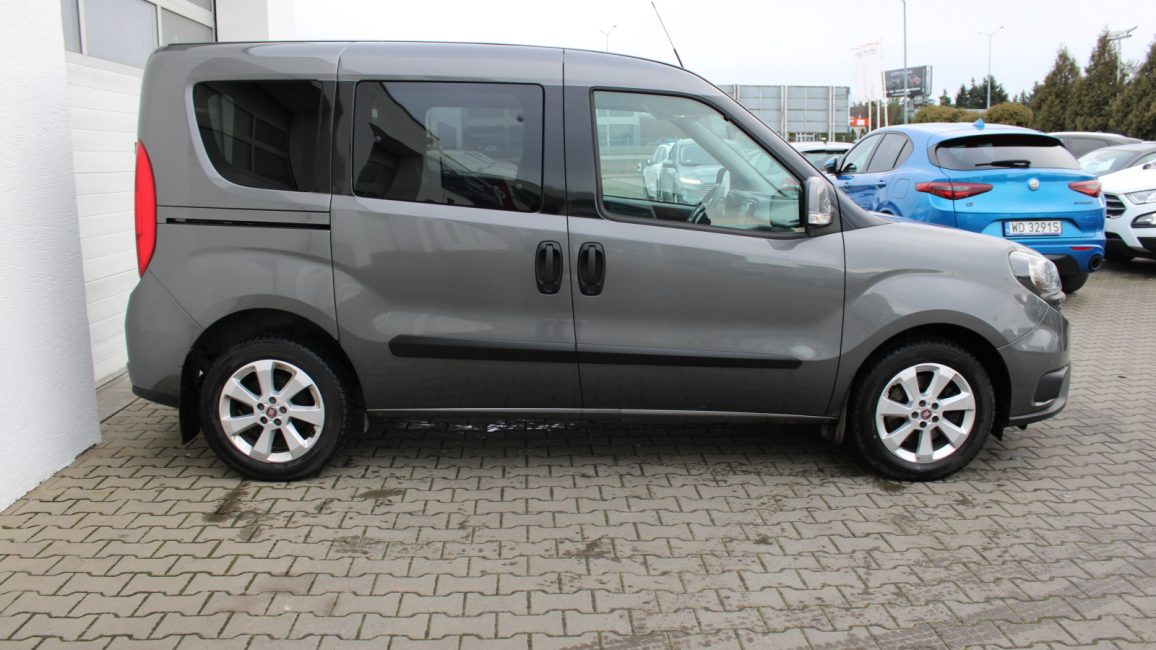 Fiat Doblo Kombi 1.6 MJ Dynamic PY19768 w zakupie za gotówkę