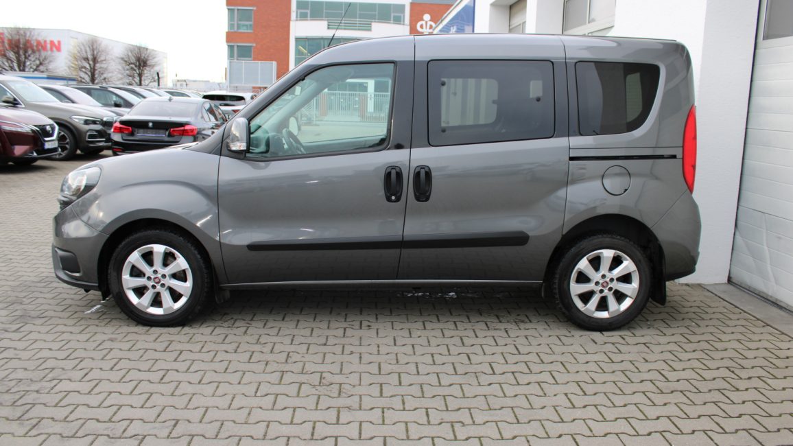 Fiat Doblo Kombi 1.6 MJ Dynamic PY19768 w zakupie za gotówkę
