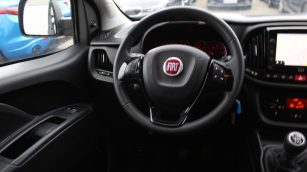 Fiat Doblo Kombi 1.6 MJ Dynamic PY19768 w zakupie za gotówkę