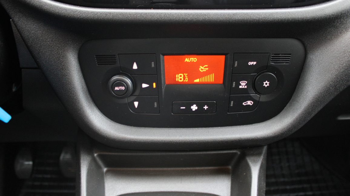 Fiat Doblo Kombi 1.6 MJ Dynamic PY19768 w zakupie za gotówkę