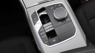 BMW 320i aut DW6UN23 w abonamencie