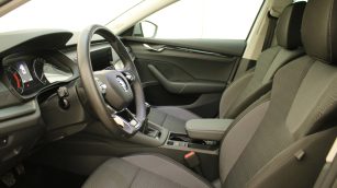 Skoda Octavia 1.5 TSI ACT Ambition WD4130R w abonamencie