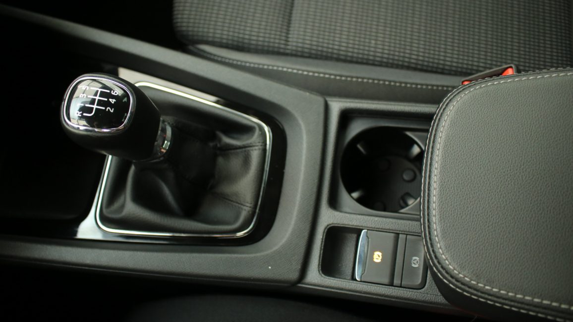 Skoda Octavia 1.5 TSI ACT Ambition WD4130R w abonamencie