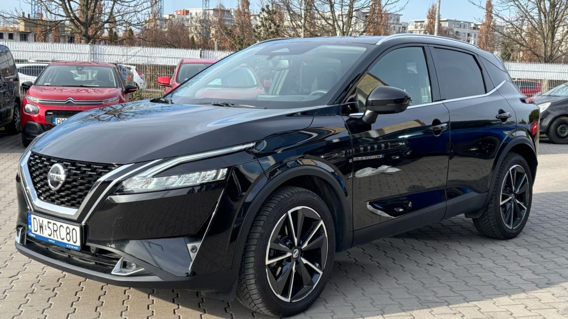 Nissan Qashqai 1.3 DIG-T mHEV N-Connecta DW5RC80 w abonamencie