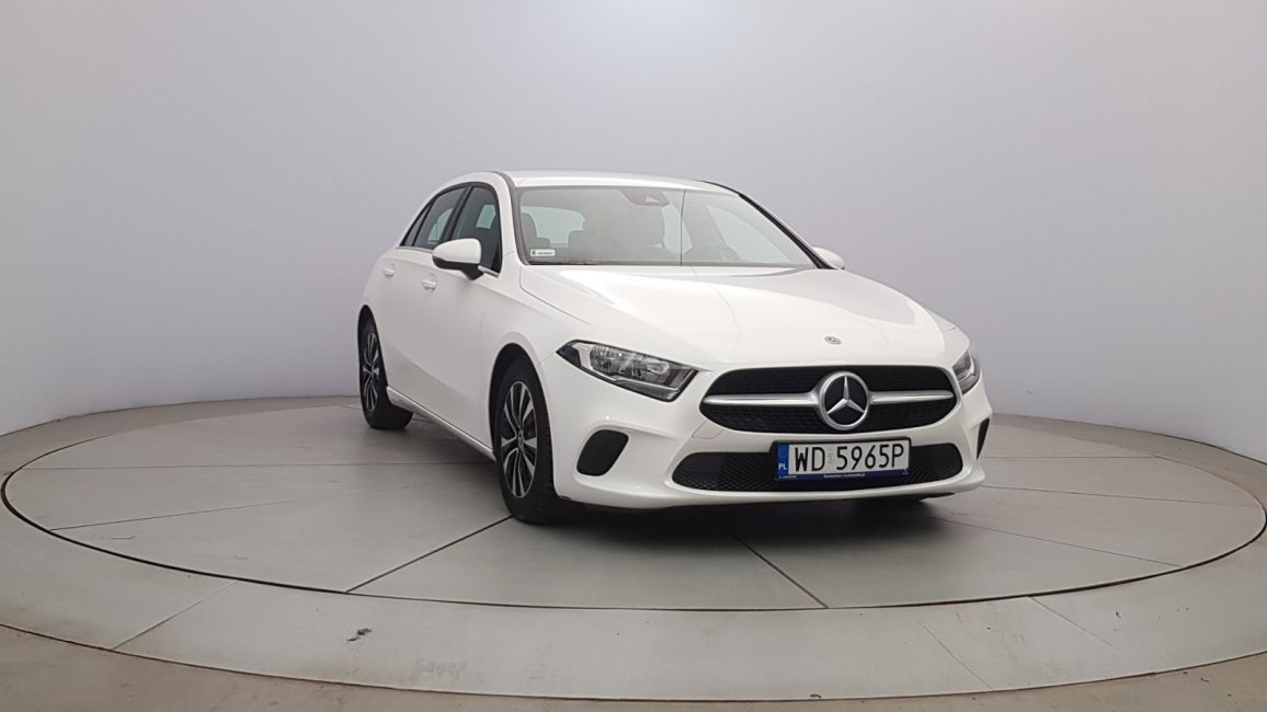 Mercedes-benz A 180 Style 7G-DCT WD5965P w abonamencie dla firm