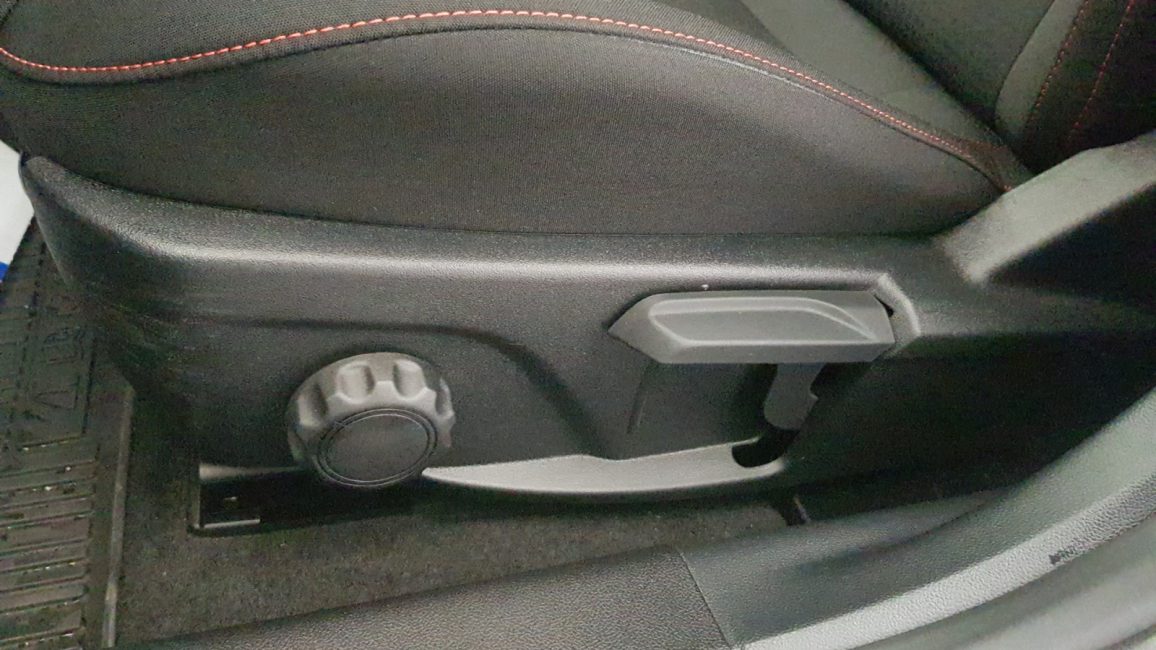 Ford Focus 1.0 EcoBoost mHEV ST-Line X aut GD2F165 w leasingu dla firm