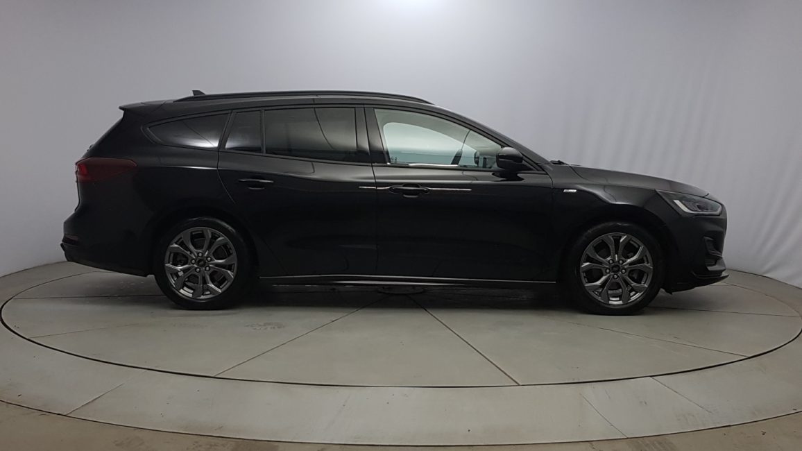 Ford Focus 1.0 EcoBoost mHEV ST-Line X aut GD8F292 w zakupie za gotówkę