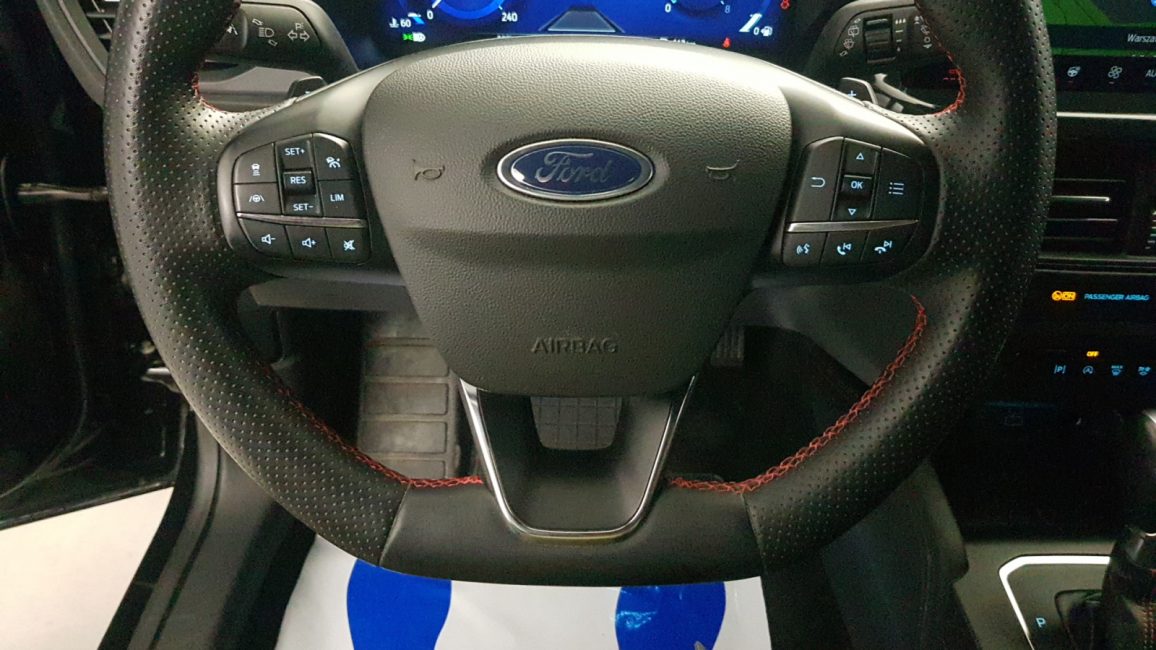 Ford Focus 1.0 EcoBoost mHEV ST-Line X aut GD8F292 w zakupie za gotówkę