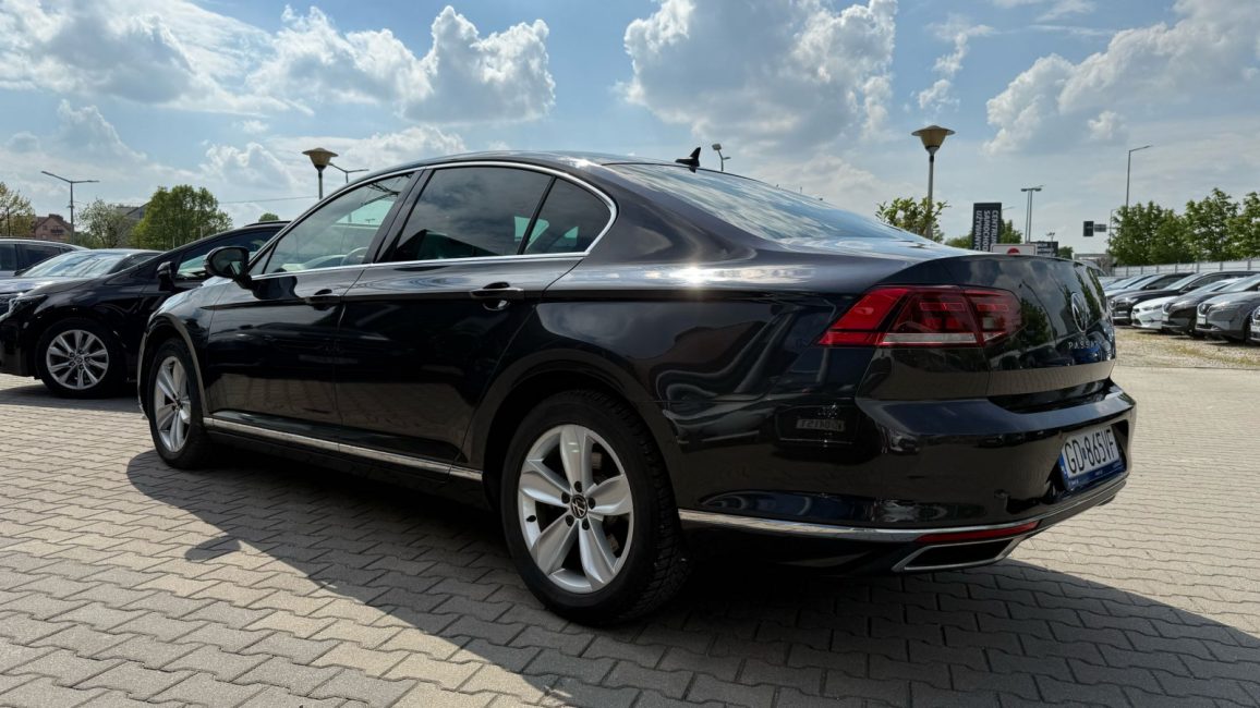 Volkswagen Passat 2.0 TDI Elegance DSG GD865VF w leasingu dla firm