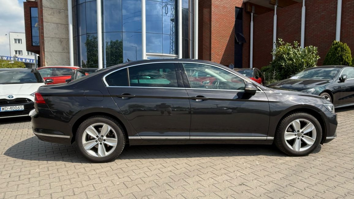Volkswagen Passat 2.0 TDI Elegance DSG GD865VF w leasingu dla firm