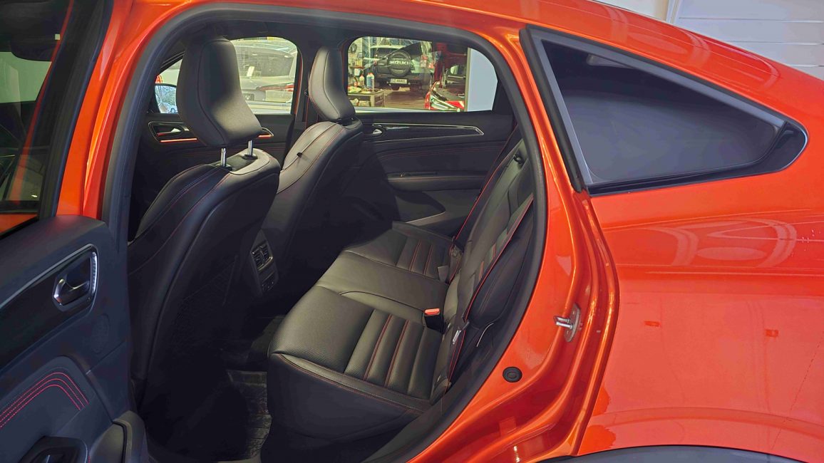 Renault Arkana 1.3 TCe mHEV R.S. Line EDC PO5WX72 w zakupie za gotówkę