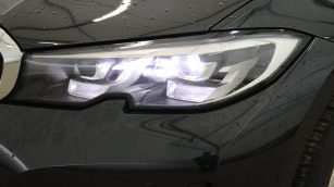 BMW 318i Advantage aut WX3953E w leasingu dla firm
