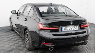 BMW 318i Advantage aut WX3955E w leasingu dla firm