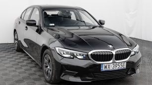 BMW 318i Advantage aut WX3955E w leasingu dla firm