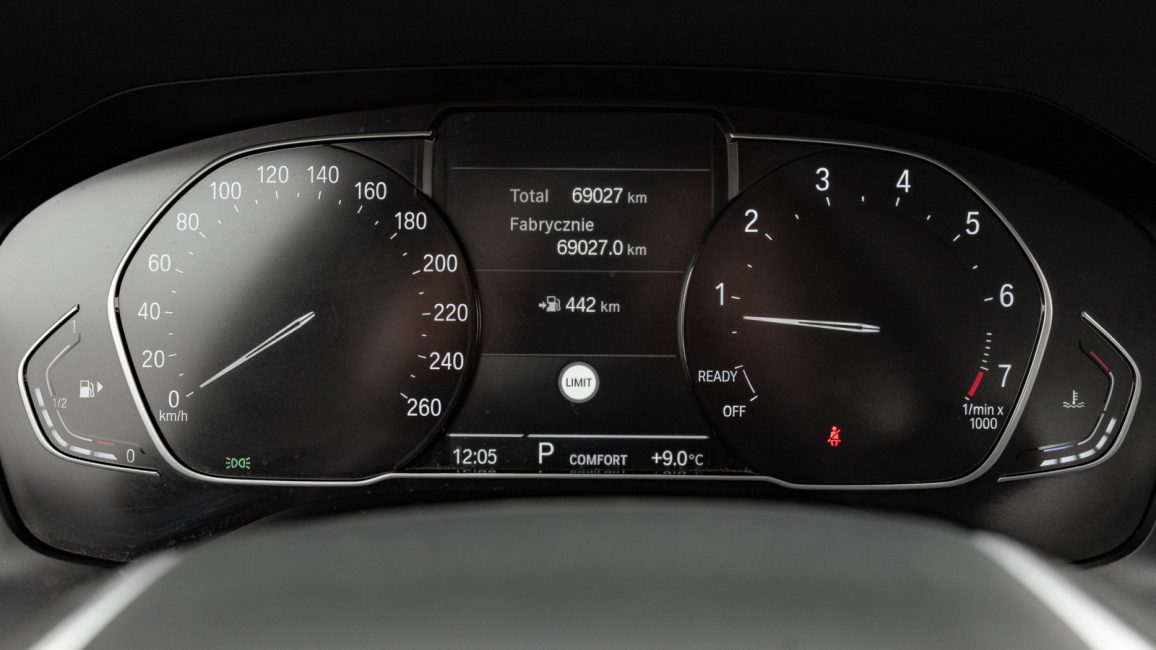 BMW 318i Advantage aut WX3955E w leasingu dla firm