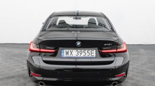 BMW 318i Advantage aut WX3955E w leasingu dla firm