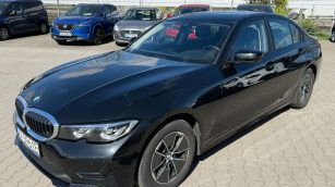 BMW 318i Advantage aut WX3961E w abonamencie