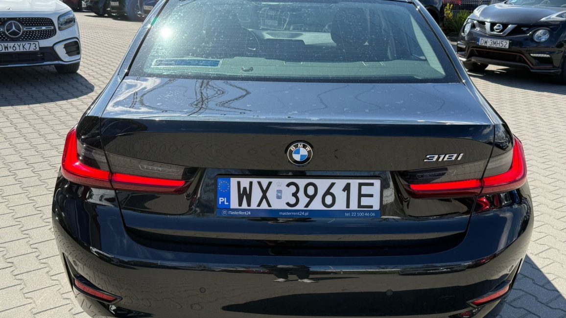 BMW 318i Advantage aut WX3961E w abonamencie