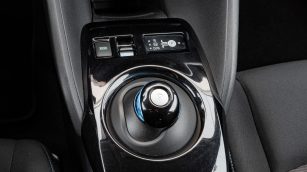 Nissan Leaf 40kWh N-Connecta DB3093K w leasingu dla firm