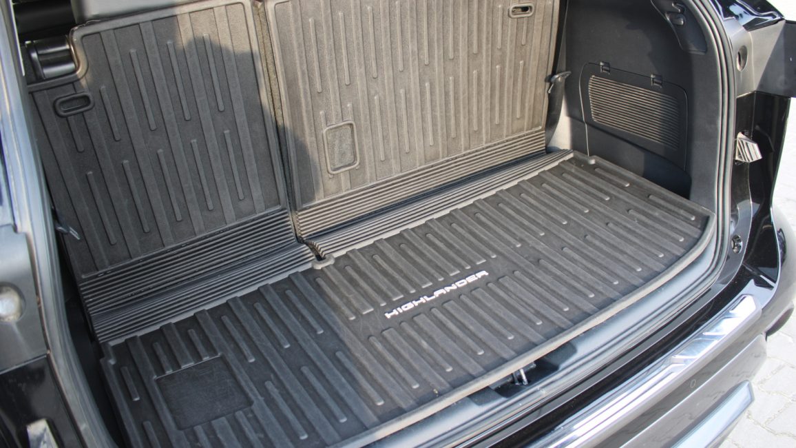 Toyota Highlander 2.5 Hybrid Prestige PO1WT67 w leasingu dla firm