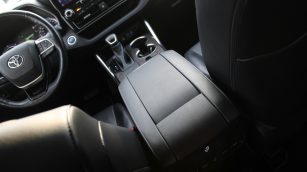 Toyota Highlander 2.5 Hybrid Prestige PO1WT67 w leasingu dla firm