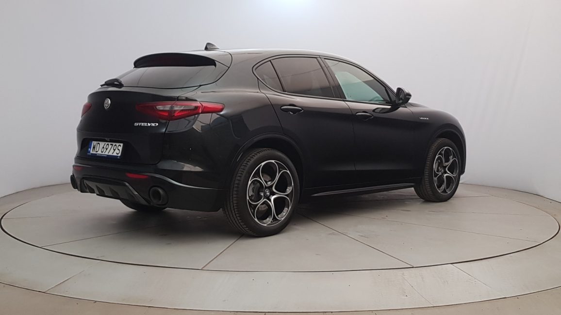 Alfa Romeo Stelvio 2.0 Turbo Veloce Q4 aut WD6979S w abonamencie
