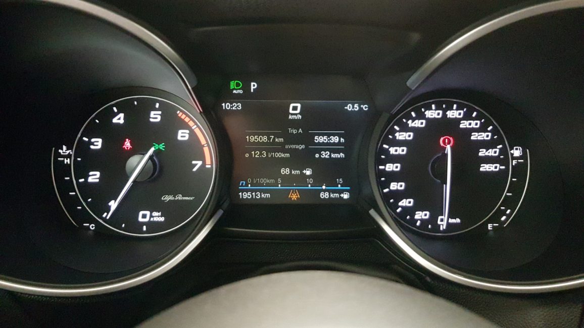 Alfa Romeo Stelvio 2.0 Turbo Veloce Q4 aut WD6979S w abonamencie