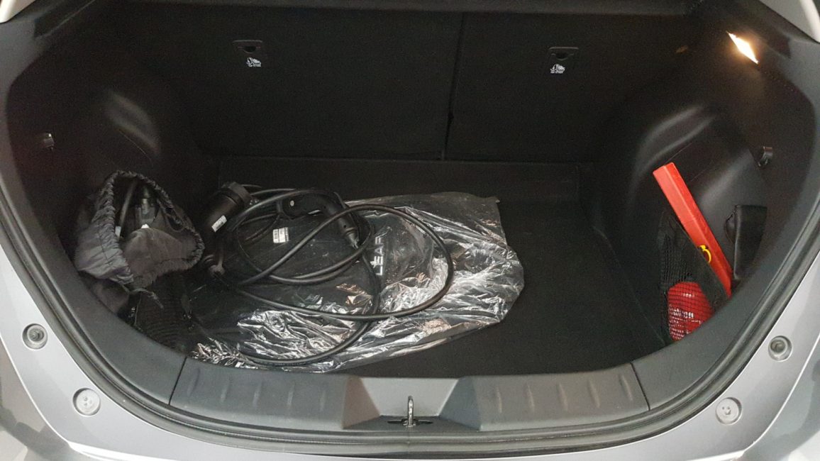 Nissan Leaf 40kWh N-Connecta GD7F036 w abonamencie dla firm
