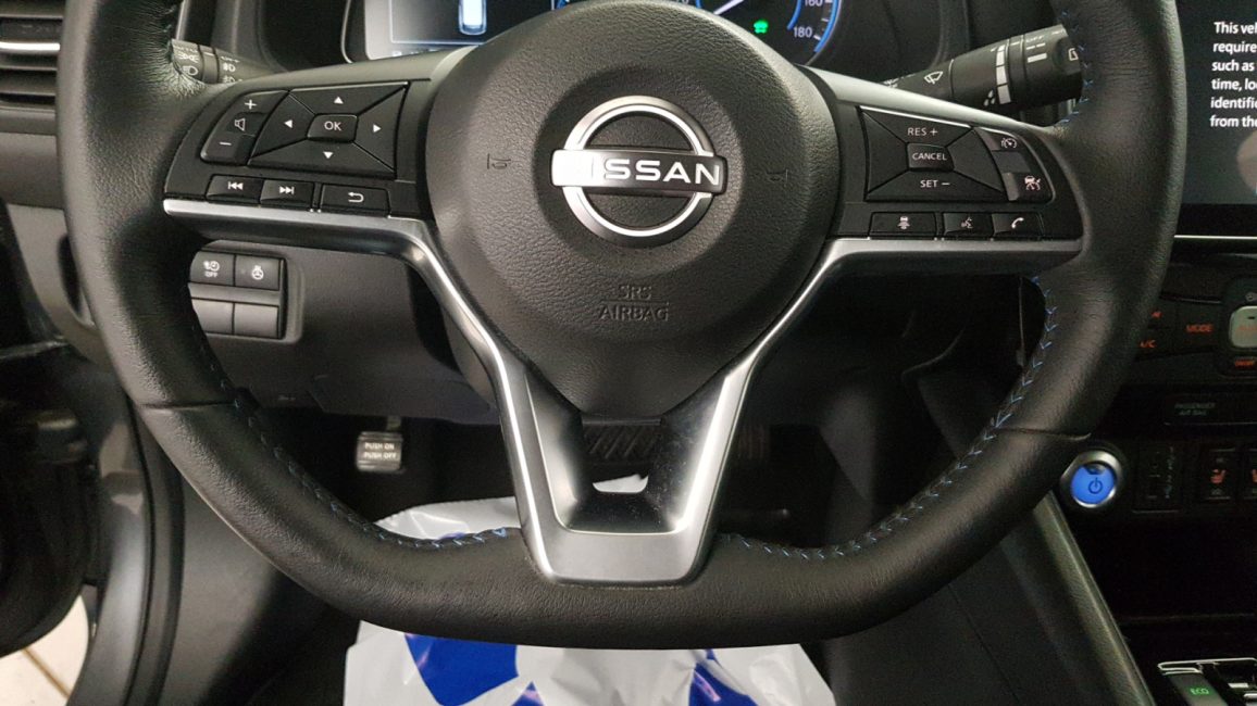 Nissan Leaf 40kWh N-Connecta GD7F036 w abonamencie