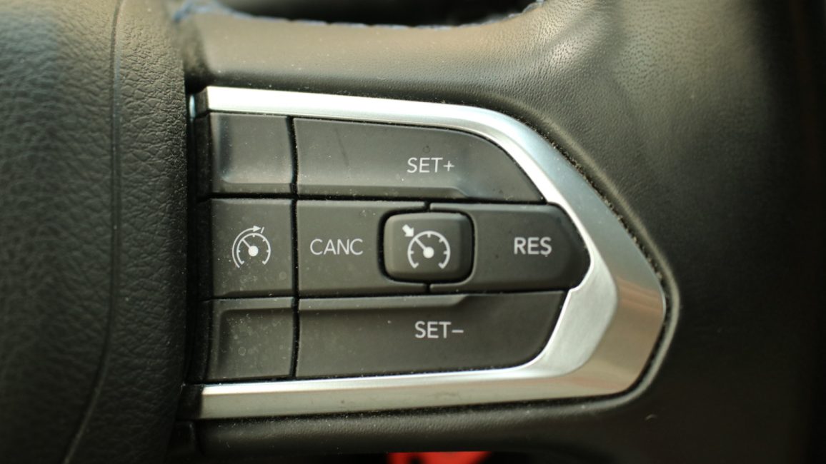 Jeep Compass 1.3 TMair Longitude FWD S&S DDCT WD4049S w abonamencie dla firm